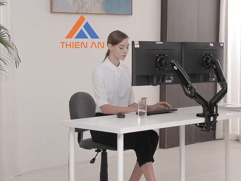 Arm màn hình: Giải pháp tối ưu không gian và tăng cường hiệu suất làm việc