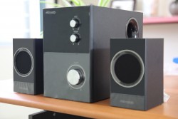 Loa Microlab M223 2.1